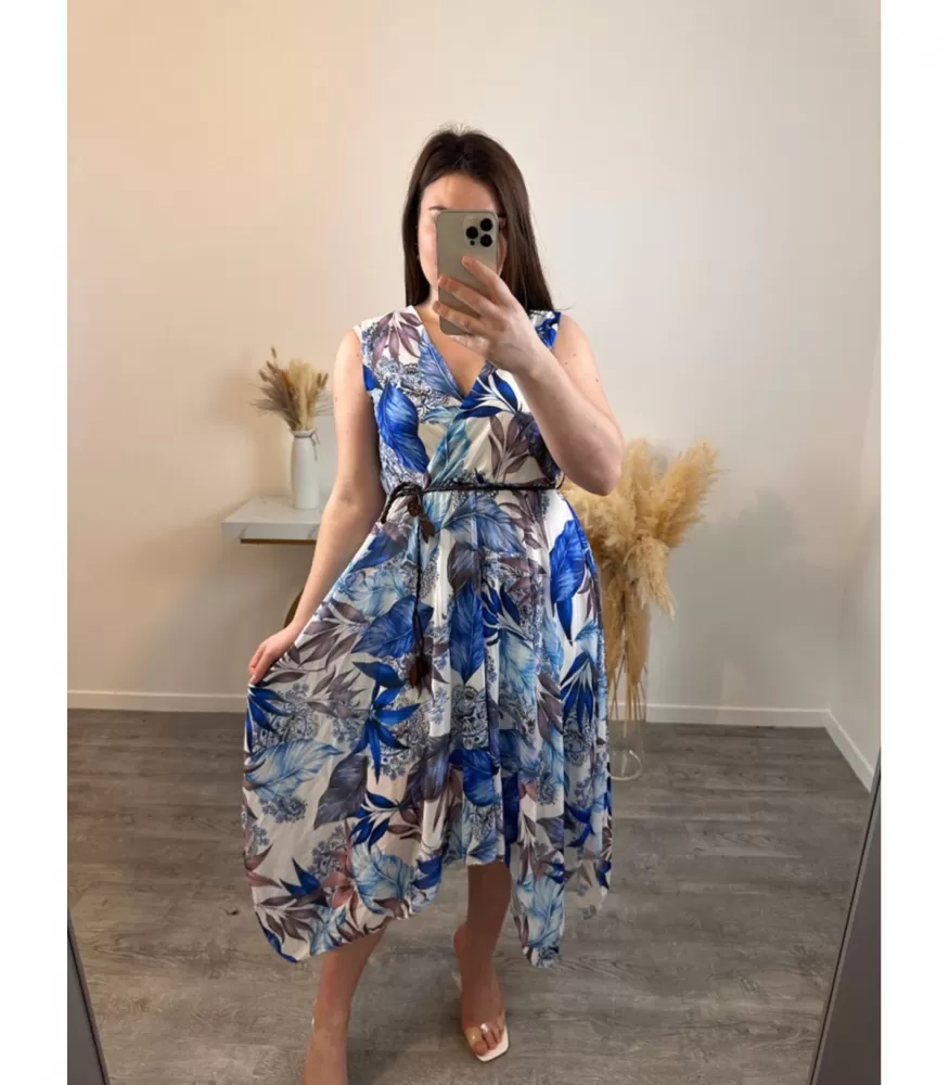 Mily sininen epäsymmetrinen printtimekko vyöllä