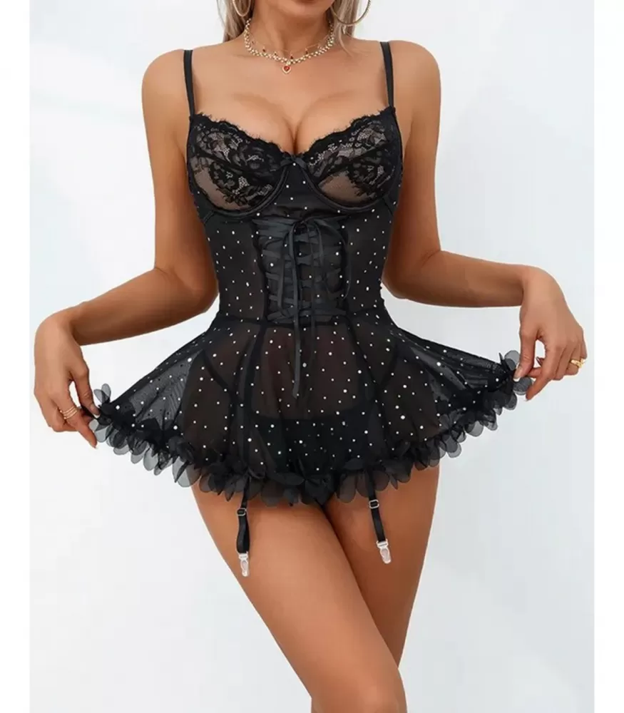 Musta babydoll strasseilla ja sukkanauhaliiveillä