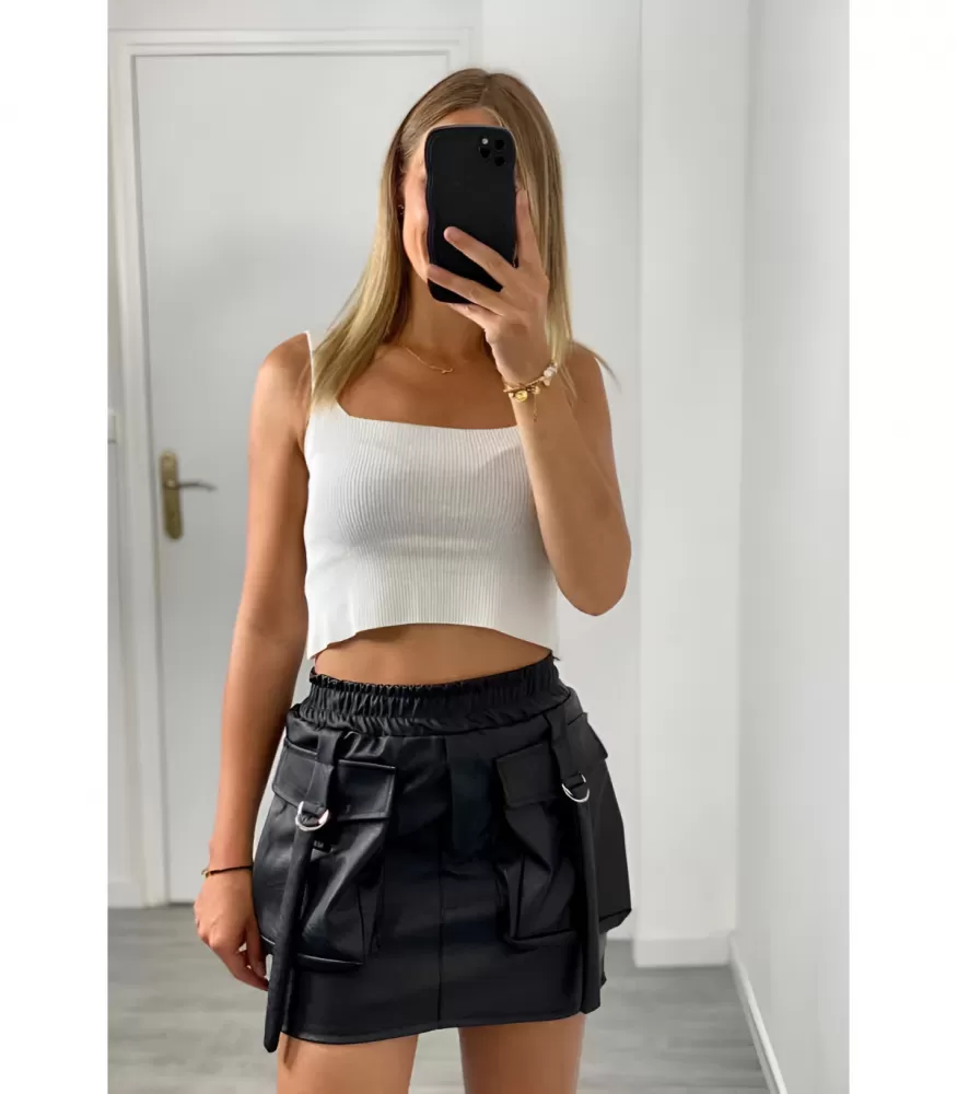 Musta tekonahkainen reisitaskuhame