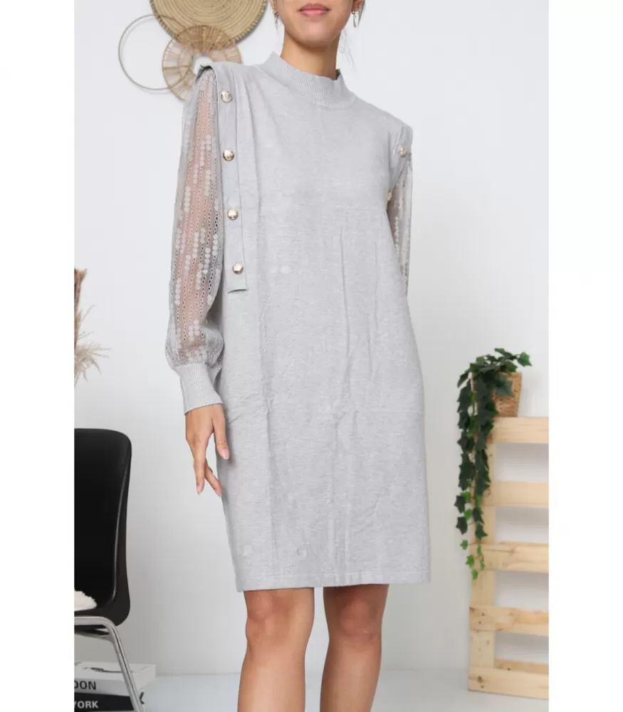 WHOO harmaa väljä neulemekko pitsihihoilla ja napeilla